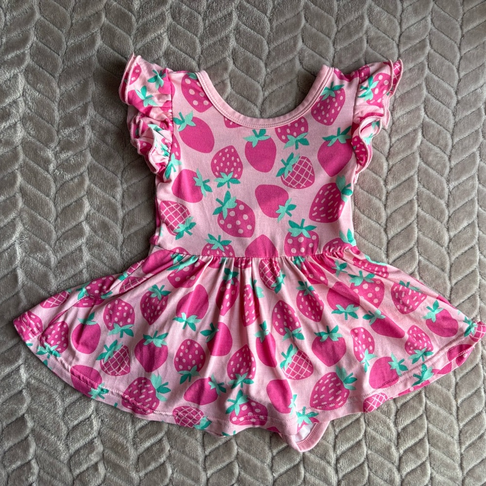 Little Sleepies Sweet Strawberries Flutter Sleeve Twirl Dress W/ Bodysuit 3-6 mo